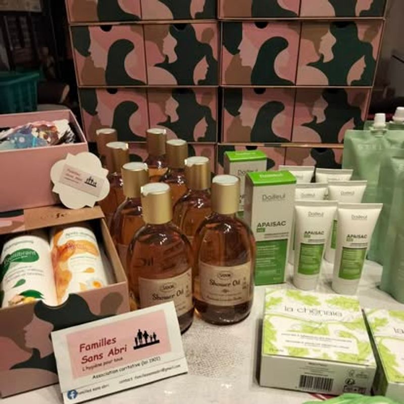 Photo 2 de Familles Sans Abri, l'hygiène pour tous