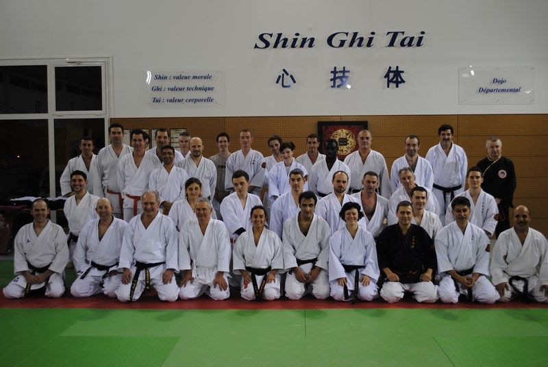 Photo 2 de SMOC KARATE / SELF DEFENSE FEMININE / SANTE